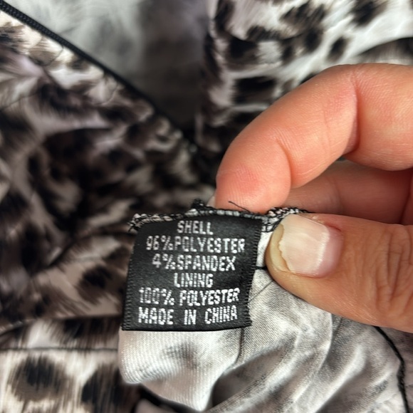 Adrianna Papell Animal Print Cheetah Leopard Pleated Dress Grey Black Sz 12 - Picture 7 of 10